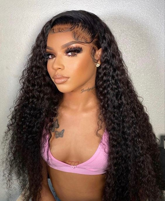 Kinky Luxe – Voluminous Curly 20”Wig